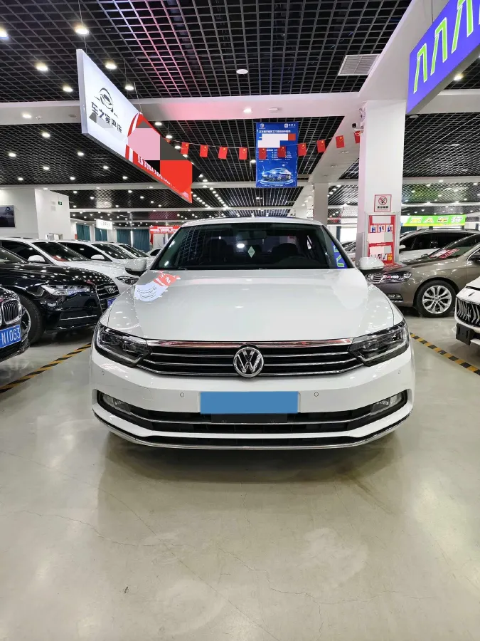 2018 Volkswagen Magotan 1.4T 150HP L4 7DCT,autocango,china used car exporter,china ev exporter,chinese used car exporter,chinese used ev exporter