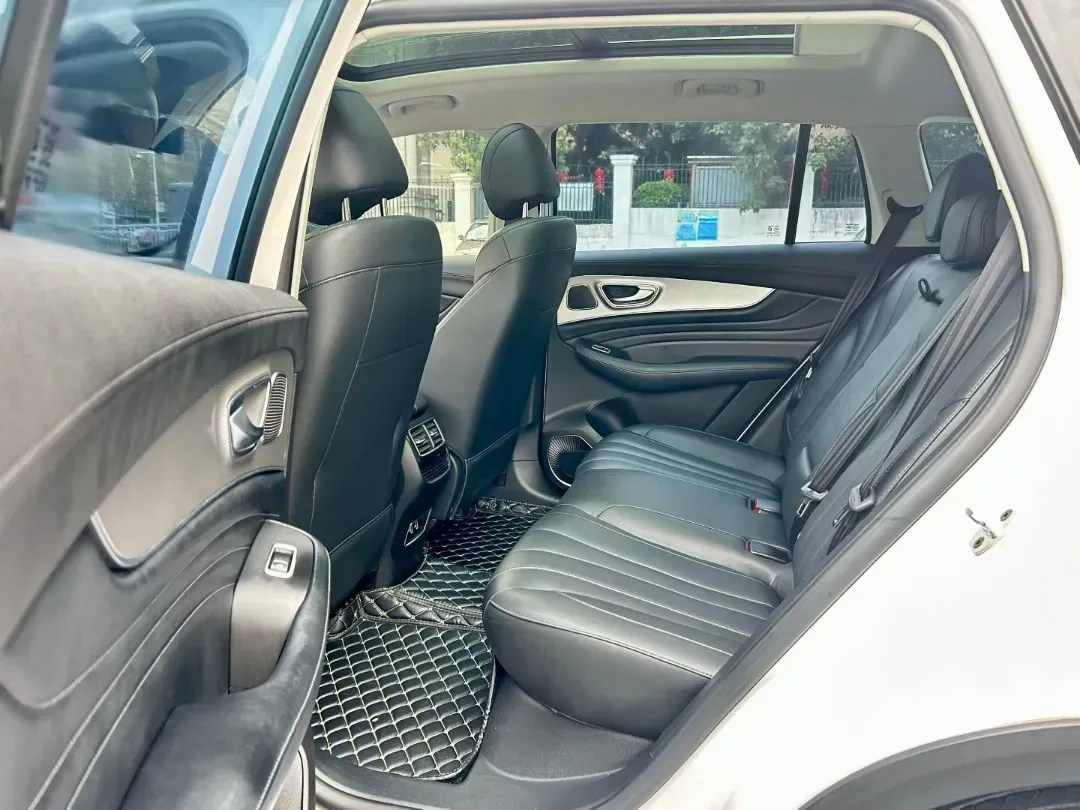 2021 Roewe RX5 MAX 1.5T 173HP L4 6AT,autocango,china used car exporter,china ev exporter,chinese used car exporter,chinese used ev exporter