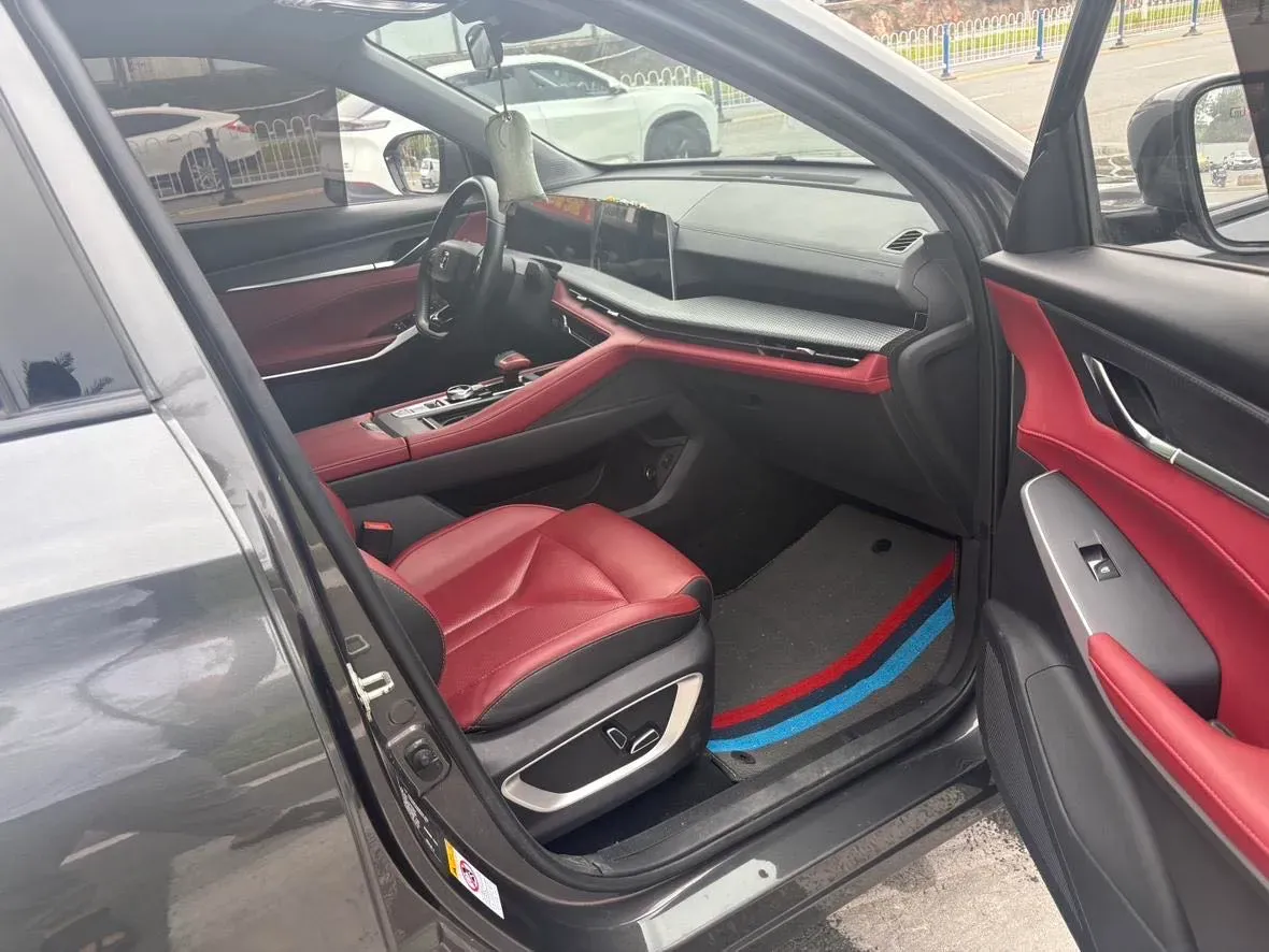 2022 ChangAn CS75 Plus 1.5T 188HP L4 8AT,autocango,china used car exporter,china ev exporter,chinese used car exporter,chinese used ev exporter