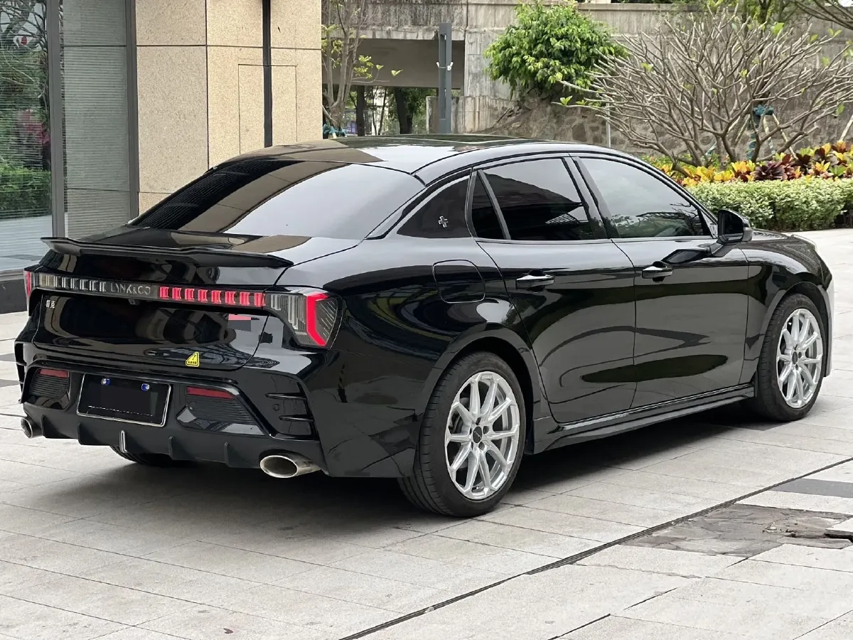 2023 LYNK&CO 03 2.0T 254HP L4 7DCT,autocango,china used car exporter,china ev exporter,chinese used car exporter,chinese used ev exporter