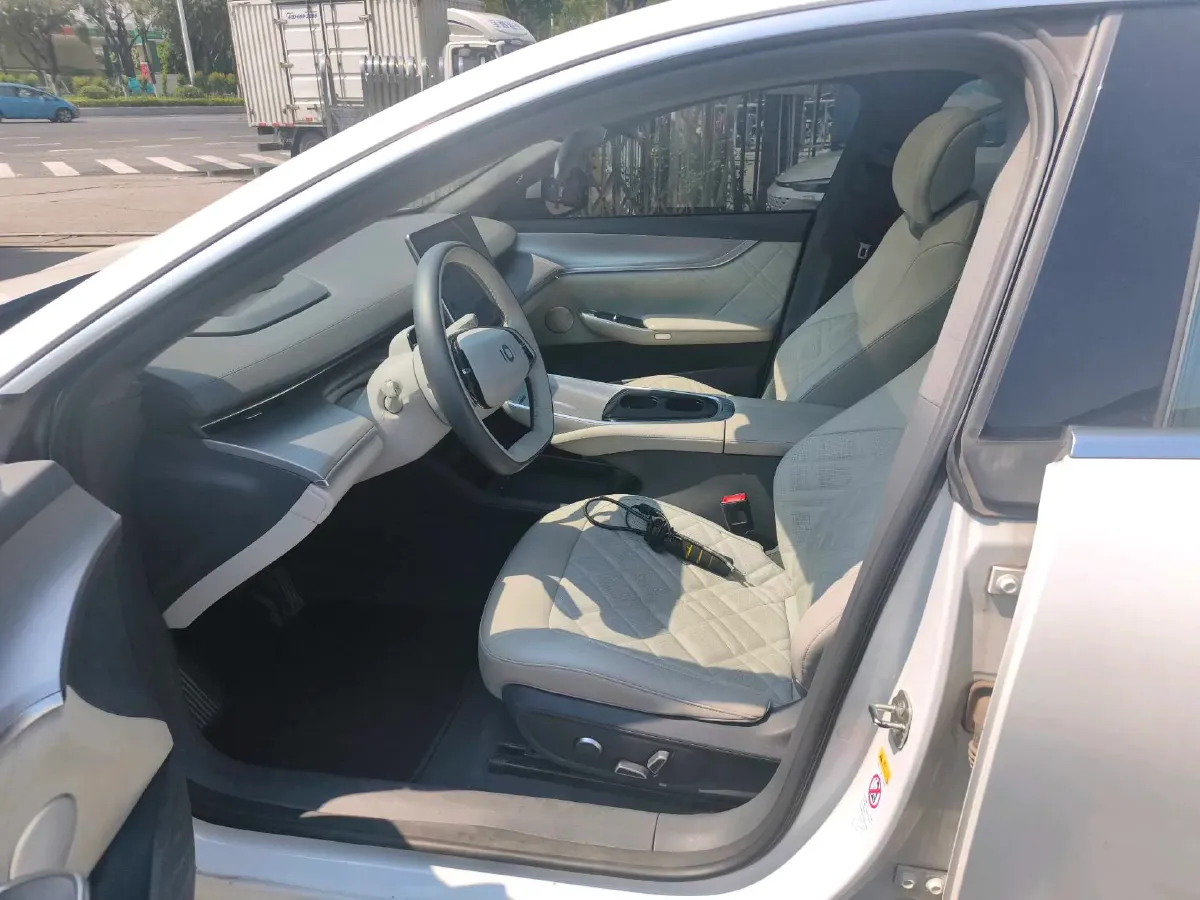 2023 ChangAn QiYuan A07 1.5L 95HP L4 REEV 28.4KWH,autocango,china used car exporter,china ev exporter,chinese used car exporter,chinese used ev exporter