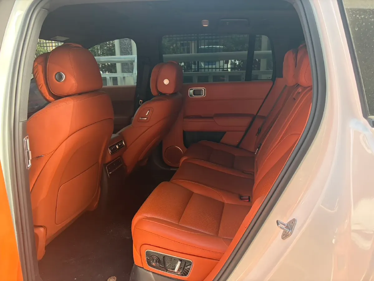 2023 Li L7 Range Extended 154HP REEV 40.9KWH,autocango,china used car exporter,china ev exporter,chinese used car exporter,chinese used ev exporter