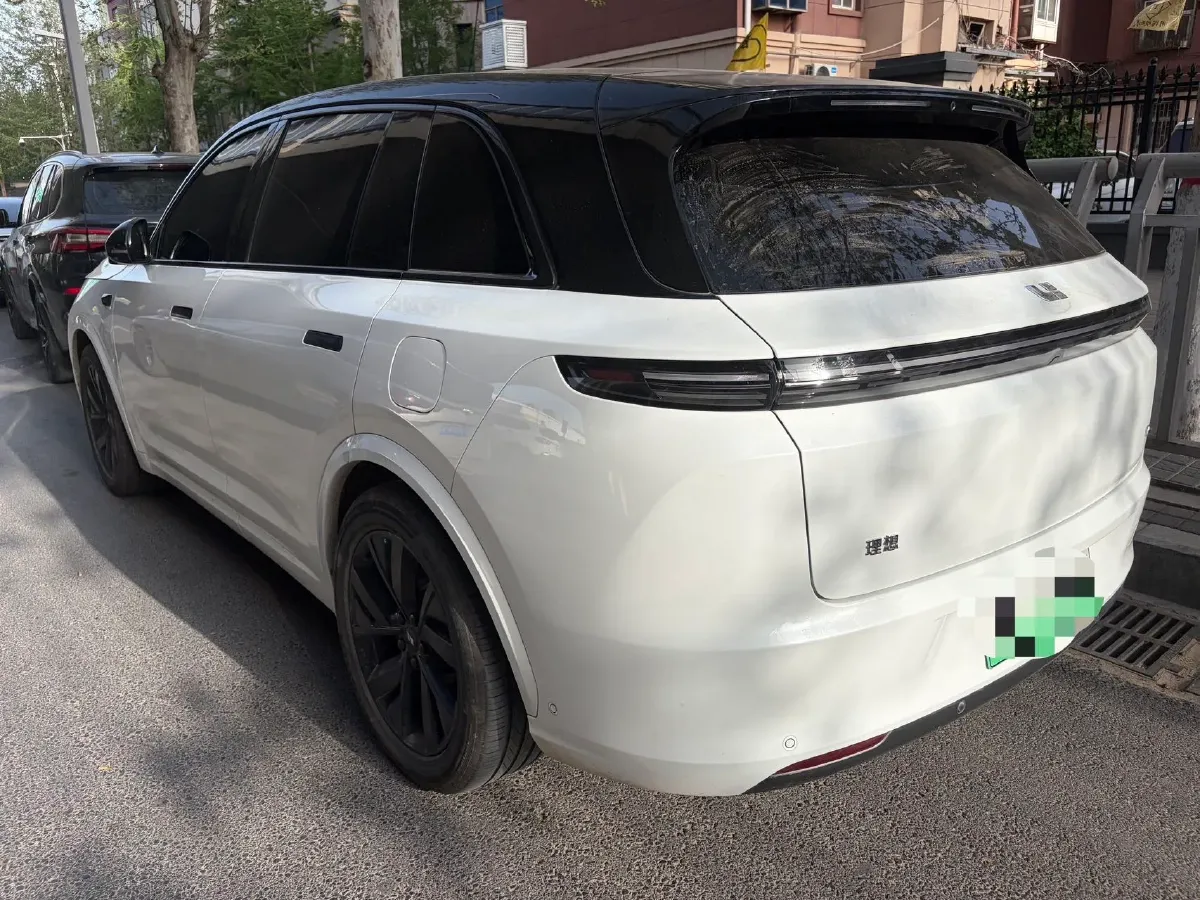 2023 Li L7 Range Extended 154HP REEV 40.9KWH,autocango,china used car exporter,china ev exporter,chinese used car exporter,chinese used ev exporter