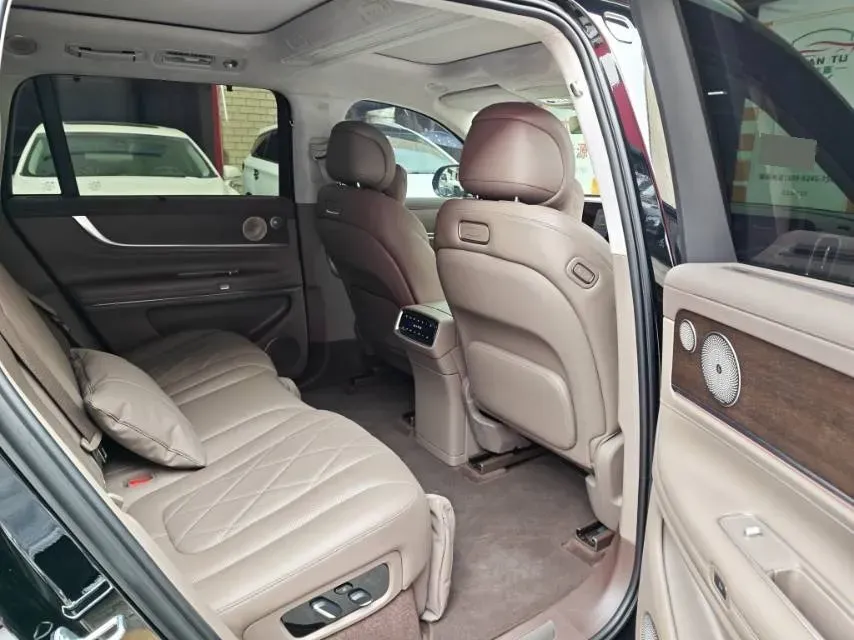 2024 AITO AITO M9 1.5T 152HP L4 REEV 42KWH,autocango,china used car exporter,china ev exporter,chinese used car exporter,chinese used ev exporter