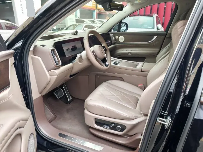 2024 AITO AITO M9 1.5T 152HP L4 REEV 42KWH,autocango,china used car exporter,china ev exporter,chinese used car exporter,chinese used ev exporter