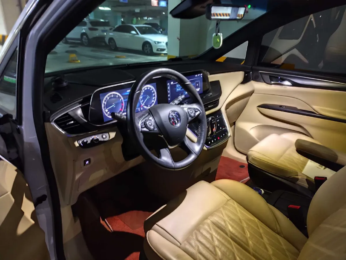 2022 Buick GL8 2.0T 237HP L4 9AT,autocango,china used car exporter,china ev exporter,chinese used car exporter,chinese used ev exporter