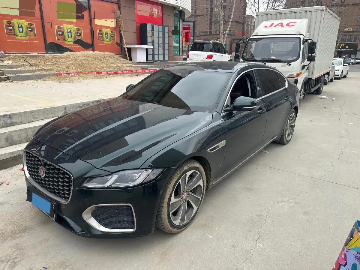 2022 Jaguar XFL 2.0T 200HP L4 8AT,autocango,china used car exporter,china ev exporter,chinese used car exporter,chinese used ev exporter