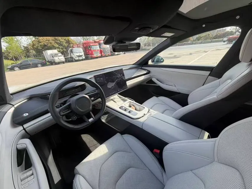 2024 MI SU7 BEV 73.6KWH,autocango,china used car exporter,china ev exporter,chinese used car exporter,chinese used ev exporter