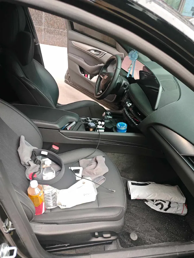 2025 Cadillac CT5 2.0T 237HP L4 10AT,autocango,china used car exporter,china ev exporter,chinese used car exporter,chinese used ev exporter