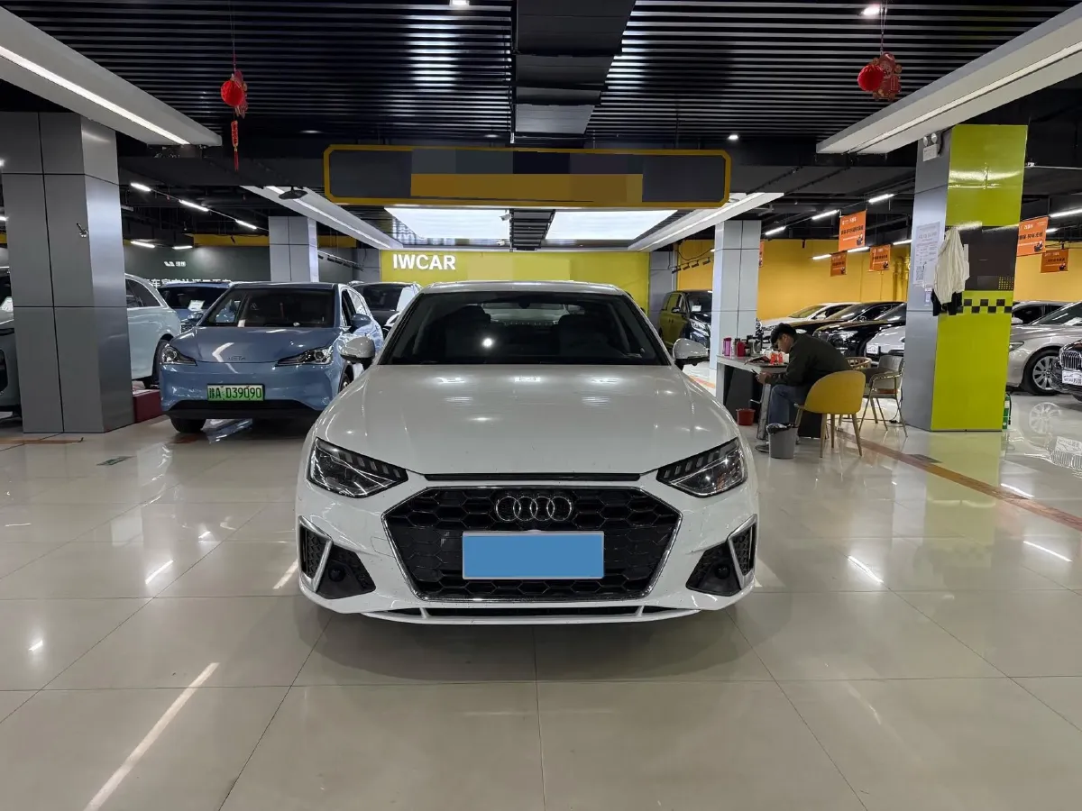 2020 Audi A4L 2.0T 150HP L4 7DCT,autocango,china used car exporter,china ev exporter,chinese used car exporter,chinese used ev exporter