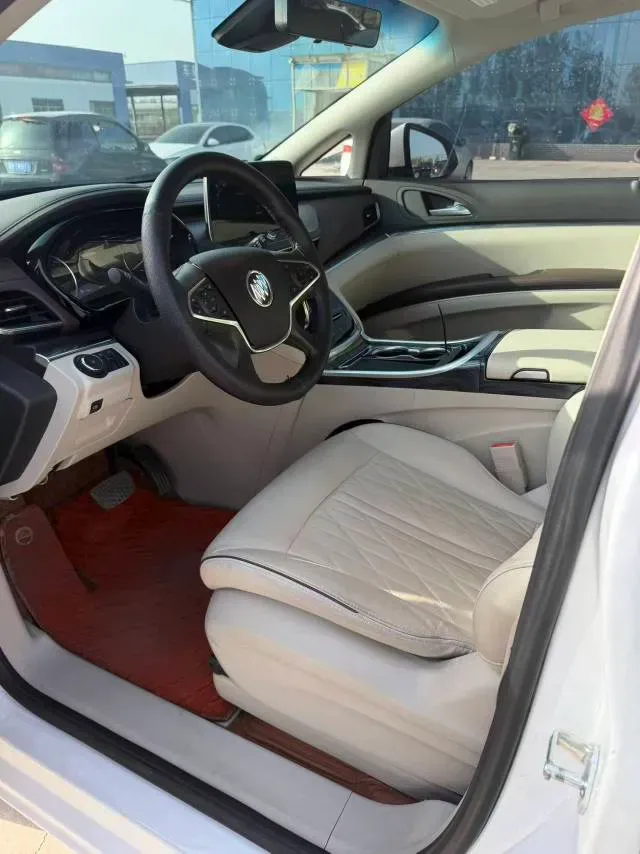 2023 Buick GL8 2.0T 237HP L4 9AT,autocango,china used car exporter,china ev exporter,chinese used car exporter,chinese used ev exporter