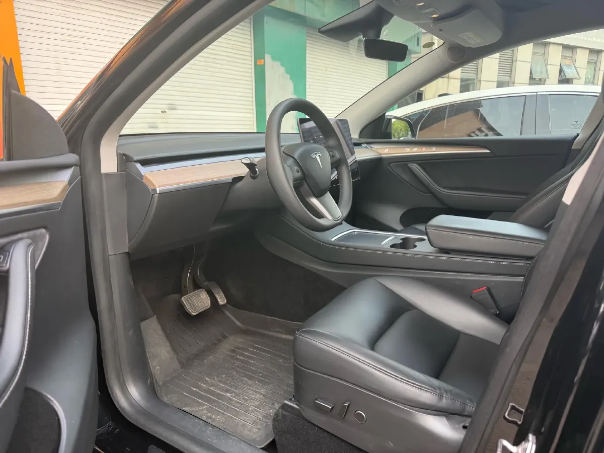 2021 Tesla Model Y BEV 60KWH,autocango,china used car exporter,china ev exporter,chinese used car exporter,chinese used ev exporter