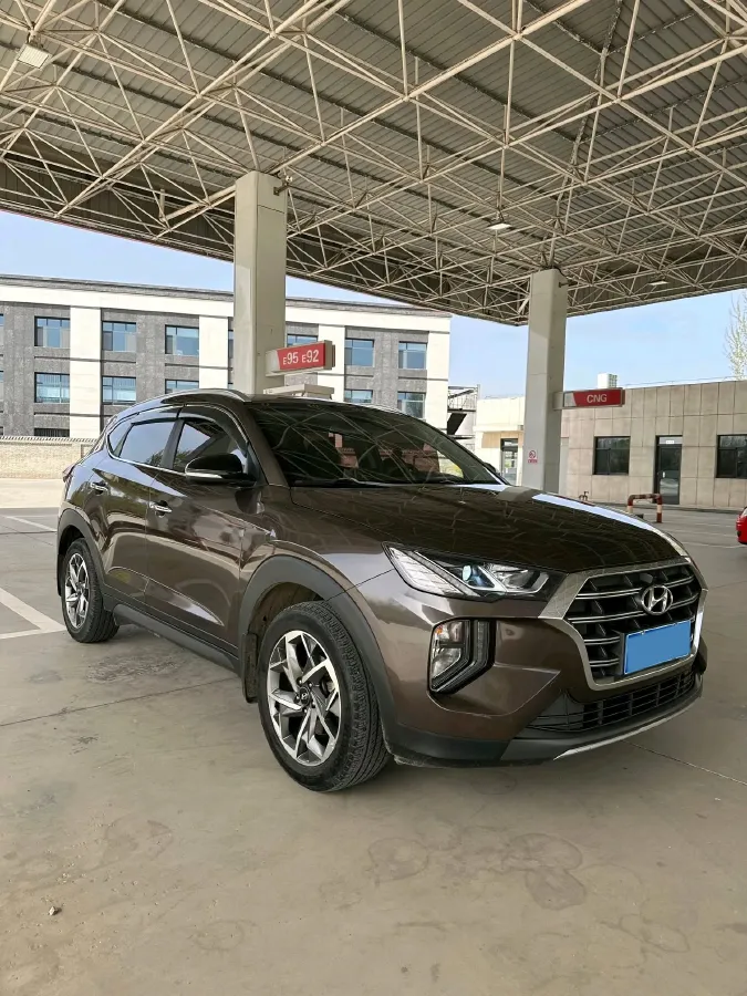 2015 Hyundai Tucson 1.6T 177HP L4 7DCT,autocango,china used car exporter,china ev exporter,chinese used car exporter,chinese used ev exporter