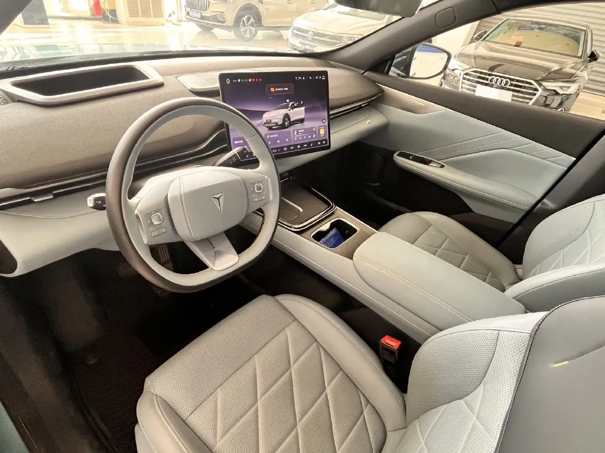 2025 ChangAn QiYuan A07 BEV 56.1KWH,autocango,china used car exporter,china ev exporter,chinese used car exporter,chinese used ev exporter