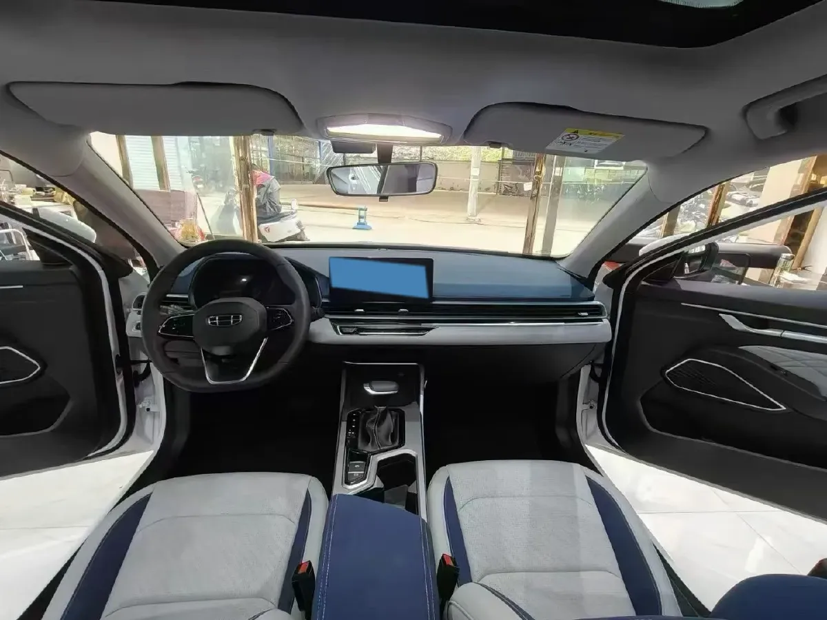 2022 Geely Emgrand 1.5L 114HP L4 CVT,autocango,china used car exporter,china ev exporter,chinese used car exporter,chinese used ev exporter