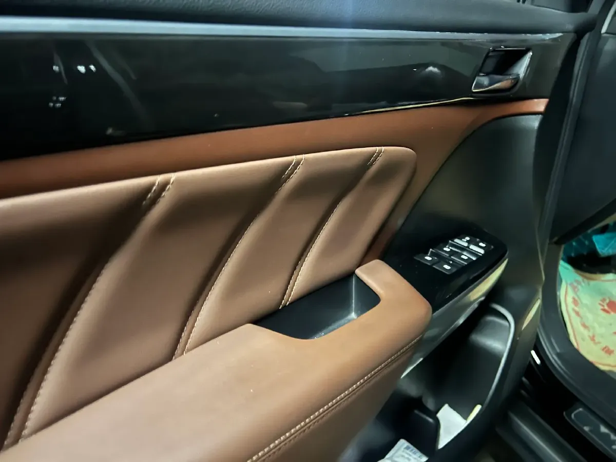 2017 GAC Trumpchi GS8 2.0T 201HP L4 6AT,autocango,china used car exporter,china ev exporter,chinese used car exporter,chinese used ev exporter