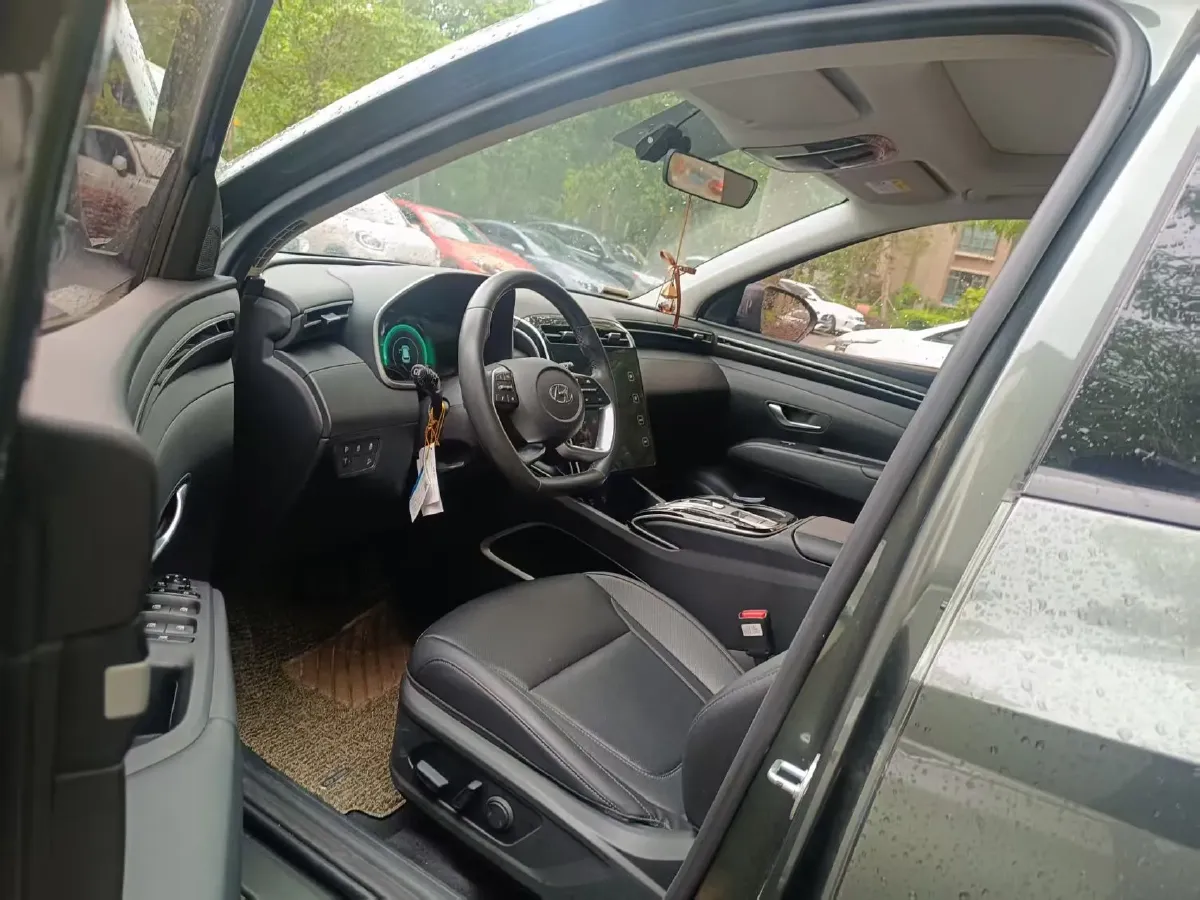 2021 Hyundai Tucson 1.5T 200HP L4 7DCT,autocango,china used car exporter,china ev exporter,chinese used car exporter,chinese used ev exporter