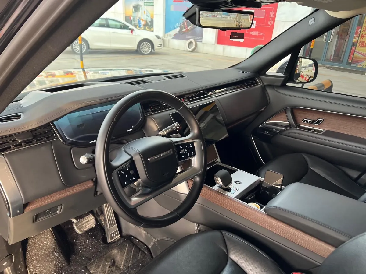 2024 Land Rover Range Rover 3.0T 400HP L6 8AT,autocango,china used car exporter,china ev exporter,chinese used car exporter,chinese used ev exporter