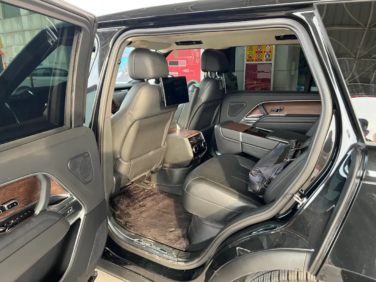 2024 Land Rover Range Rover 3.0T 400HP L6 8AT,autocango,china used car exporter,china ev exporter,chinese used car exporter,chinese used ev exporter