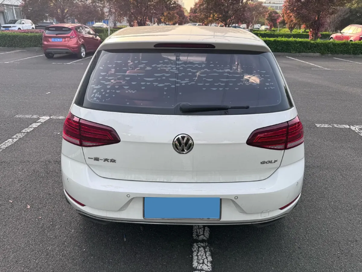2018 Volkswagen Golf 1.6L 110HP L4 6AT,autocango,china used car exporter,china ev exporter,chinese used car exporter,chinese used ev exporter