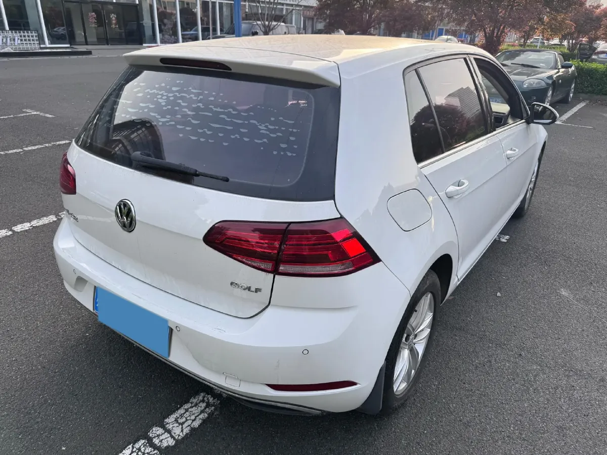 2018 Volkswagen Golf 1.6L 110HP L4 6AT,autocango,china used car exporter,china ev exporter,chinese used car exporter,chinese used ev exporter