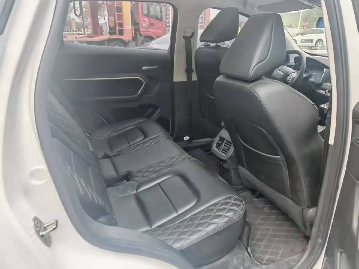 2021 Haval H6 1.5T 150HP L4 7DCT,autocango,china used car exporter,china ev exporter,chinese used car exporter,chinese used ev exporter