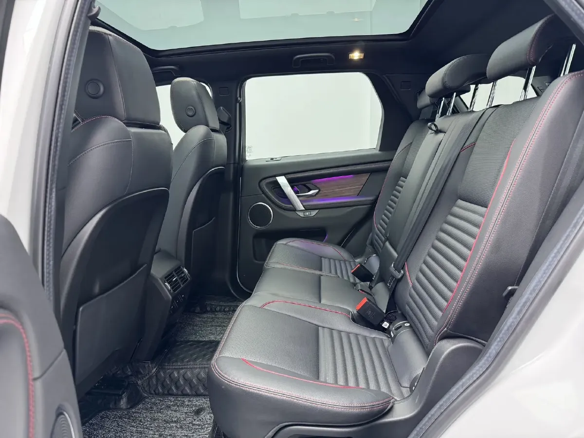 2020 Land Rover Discovery Sport 2.0T 249HP L4 9AT,autocango,china used car exporter,china ev exporter,chinese used car exporter,chinese used ev exporter