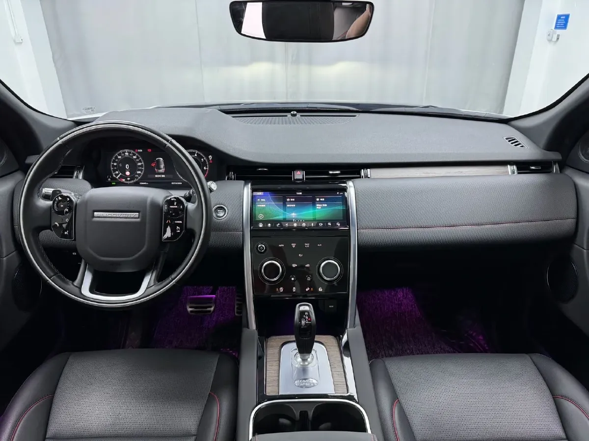 2020 Land Rover Discovery Sport 2.0T 249HP L4 9AT,autocango,china used car exporter,china ev exporter,chinese used car exporter,chinese used ev exporter