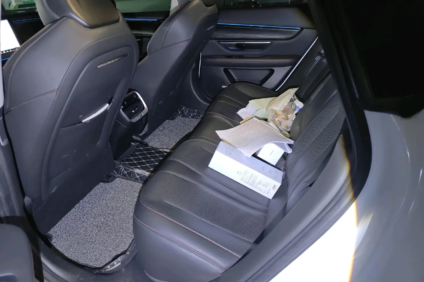 2020 Xpeng P7 BEV 70.8KWH,autocango,china used car exporter,china ev exporter,chinese used car exporter,chinese used ev exporter