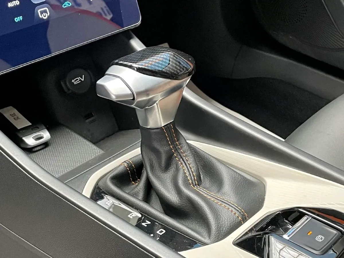 2023 DongFeng Aeolus YiXuan 1.5L 125HP L4 6DCT,autocango,china used car exporter,china ev exporter,chinese used car exporter,chinese used ev exporter