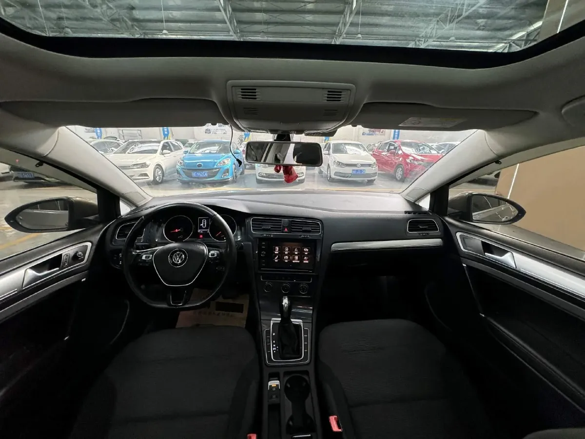 2019 Volkswagen Golf 1.4T 150HP L4 7DCT,autocango,china used car exporter,china ev exporter,chinese used car exporter,chinese used ev exporter