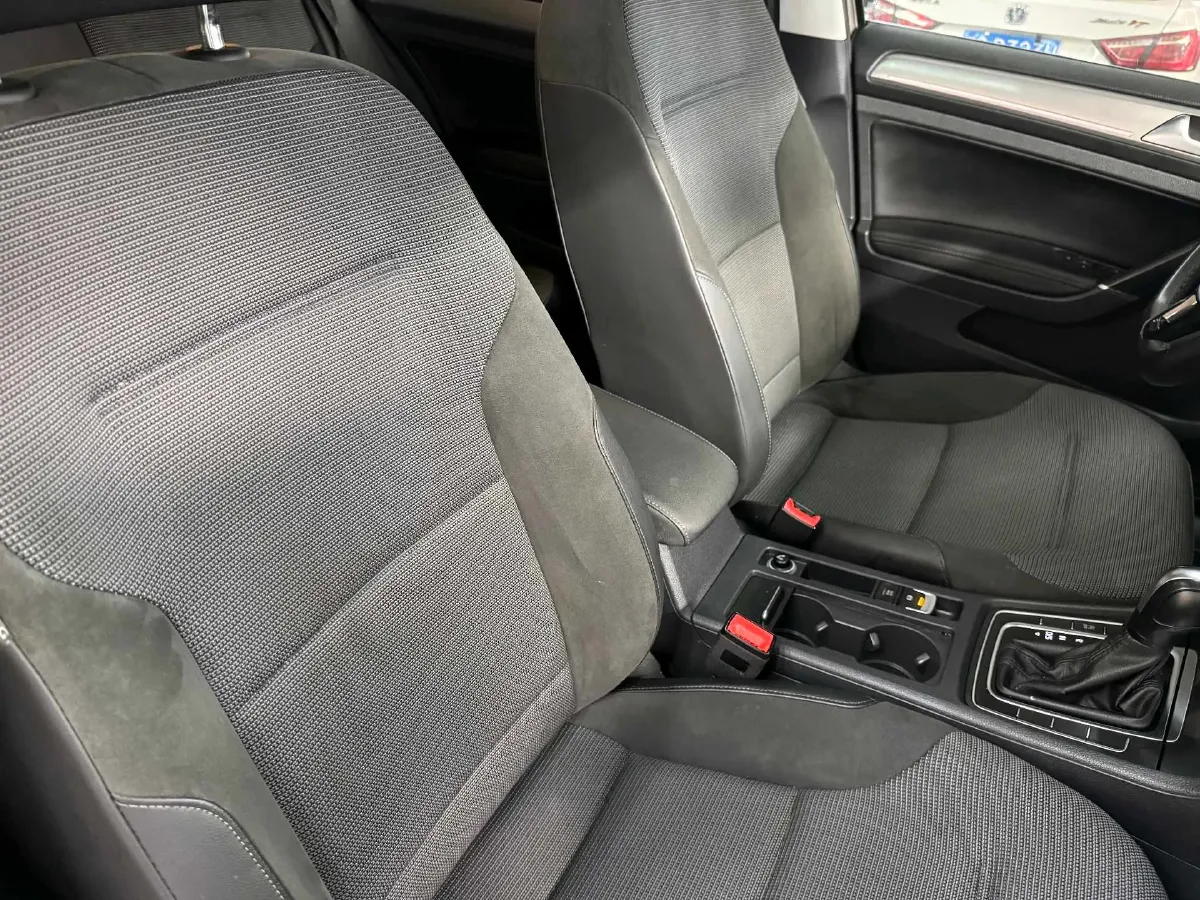 2019 Volkswagen Golf 1.4T 150HP L4 7DCT,autocango,china used car exporter,china ev exporter,chinese used car exporter,chinese used ev exporter