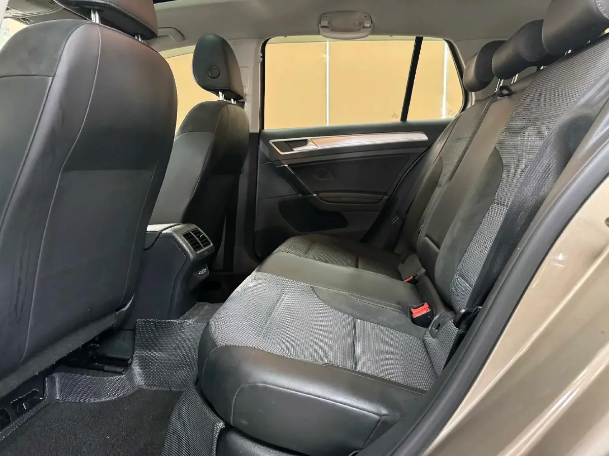 2019 Volkswagen Golf 1.4T 150HP L4 7DCT,autocango,china used car exporter,china ev exporter,chinese used car exporter,chinese used ev exporter