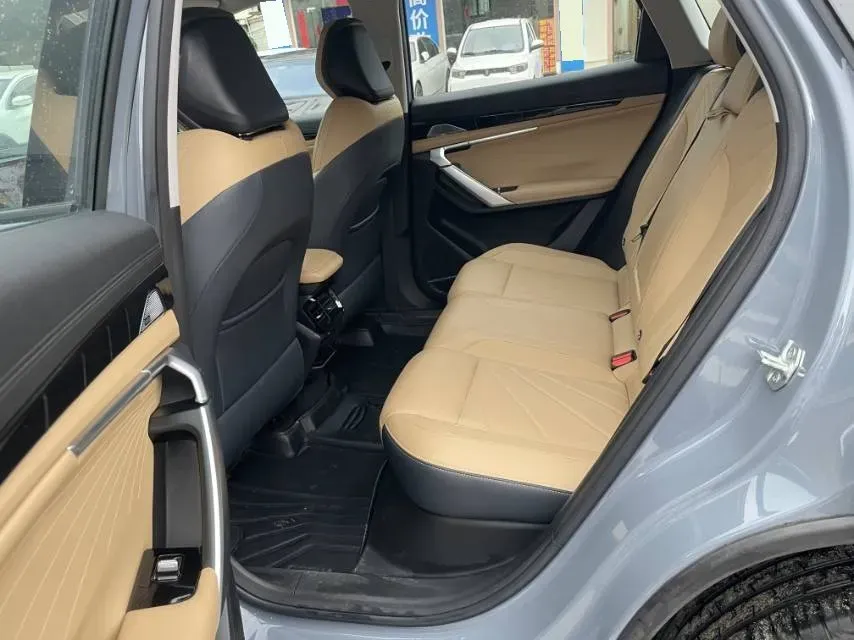 2023 Geely StarRay 1.5T 181HP L4 7DCT,autocango,china used car exporter,china ev exporter,chinese used car exporter,chinese used ev exporter