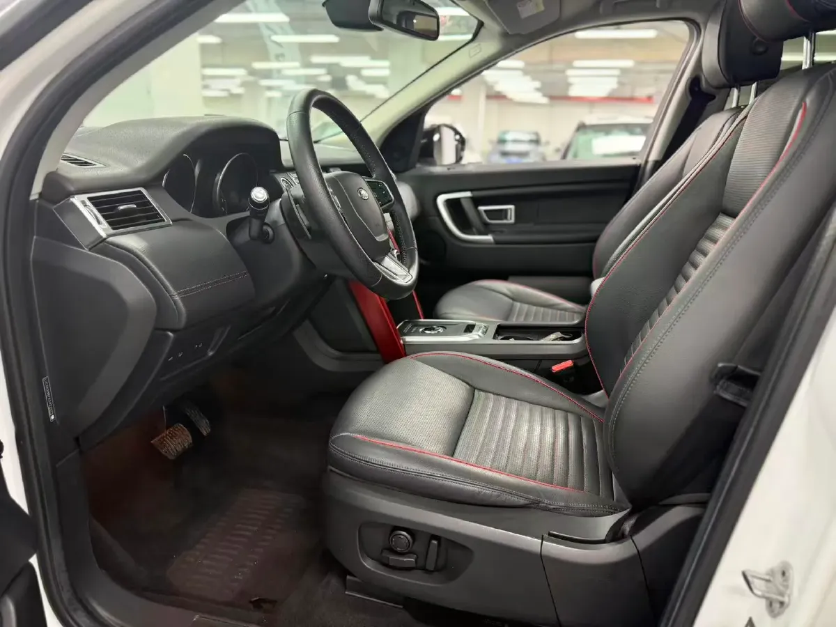 2019 Land Rover Discovery Sport 2.0T 241HP L4 9AT,autocango,china used car exporter,china ev exporter,chinese used car exporter,chinese used ev exporter