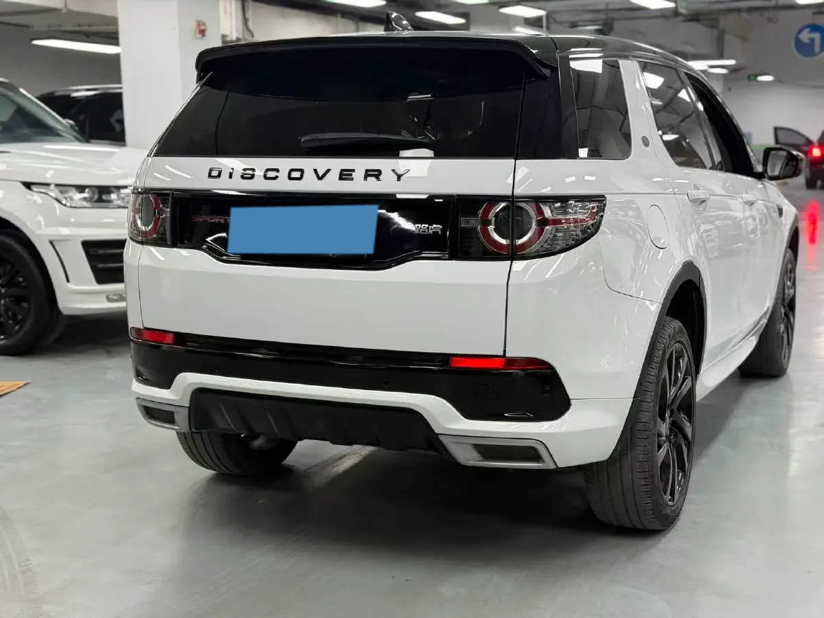 2019 Land Rover Discovery Sport 2.0T 241HP L4 9AT,autocango,china used car exporter,china ev exporter,chinese used car exporter,chinese used ev exporter