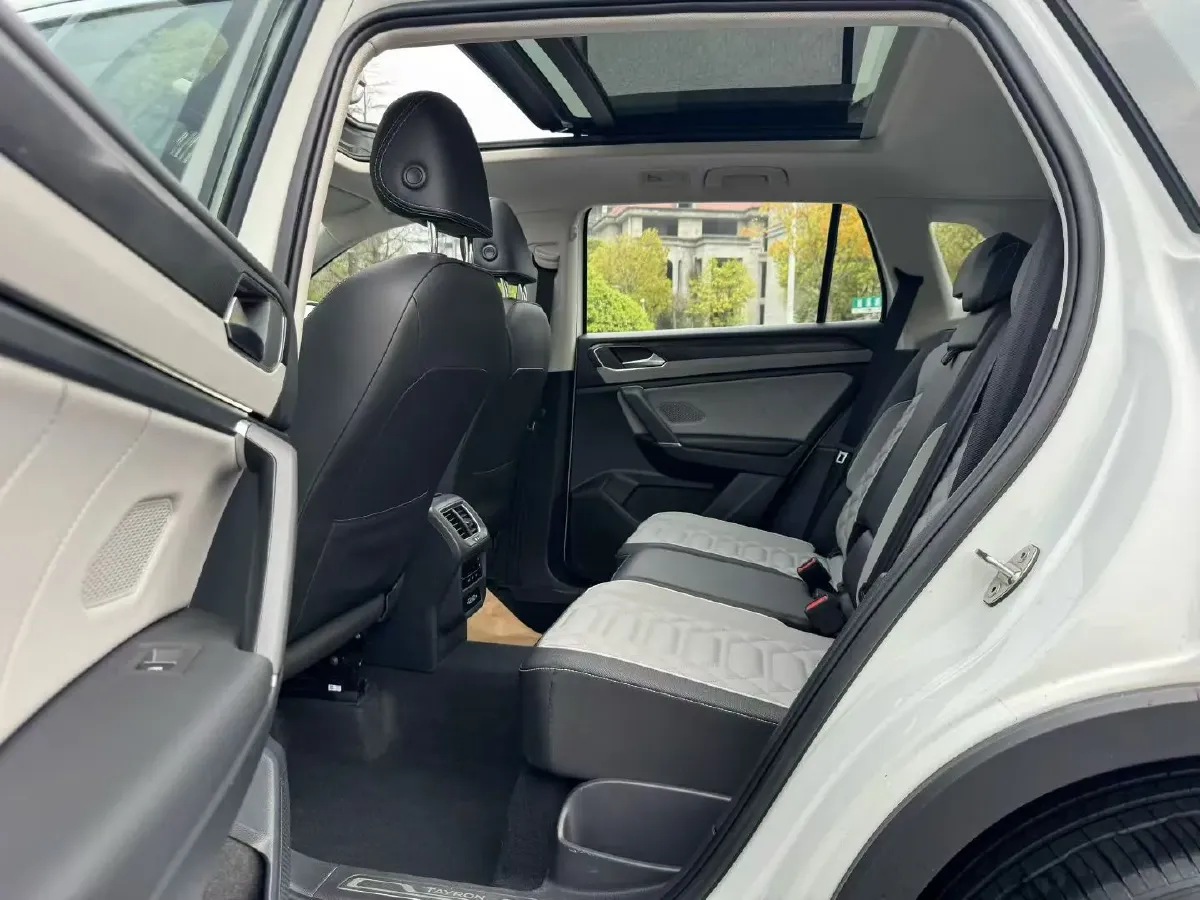 2023 Volkswagen Tayron 2.0T 186HP L4 7DCT,autocango,china used car exporter,china ev exporter,chinese used car exporter,chinese used ev exporter