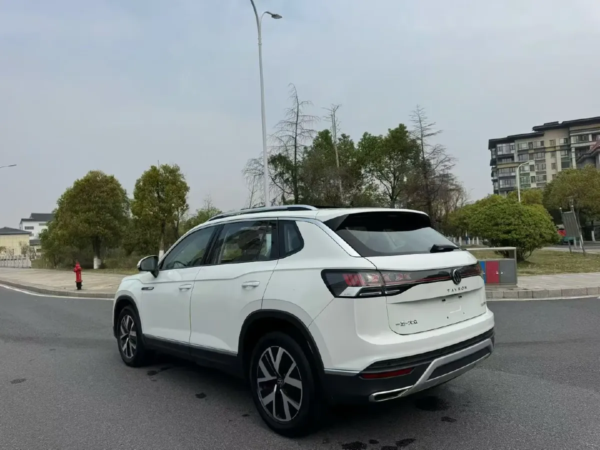 2023 Volkswagen Tayron 2.0T 186HP L4 7DCT,autocango,china used car exporter,china ev exporter,chinese used car exporter,chinese used ev exporter