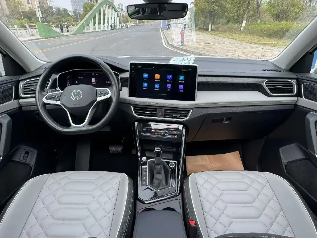 2023 Volkswagen Tayron 2.0T 186HP L4 7DCT,autocango,china used car exporter,china ev exporter,chinese used car exporter,chinese used ev exporter