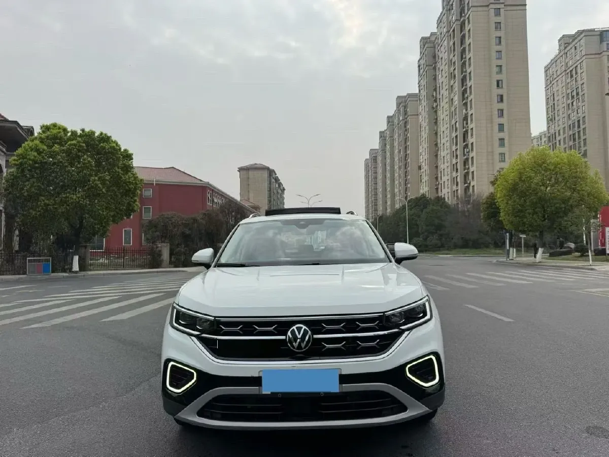 2023 Volkswagen Tayron 2.0T 186HP L4 7DCT,autocango,china used car exporter,china ev exporter,chinese used car exporter,chinese used ev exporter