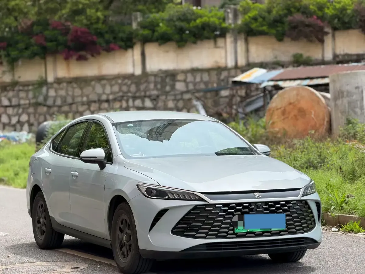 2025 BYD Qin Plus 1.5L 101HP L4 E-CVT PHEV 7.68KWH,autocango,china used car exporter,china ev exporter,chinese used car exporter,chinese used ev exporter