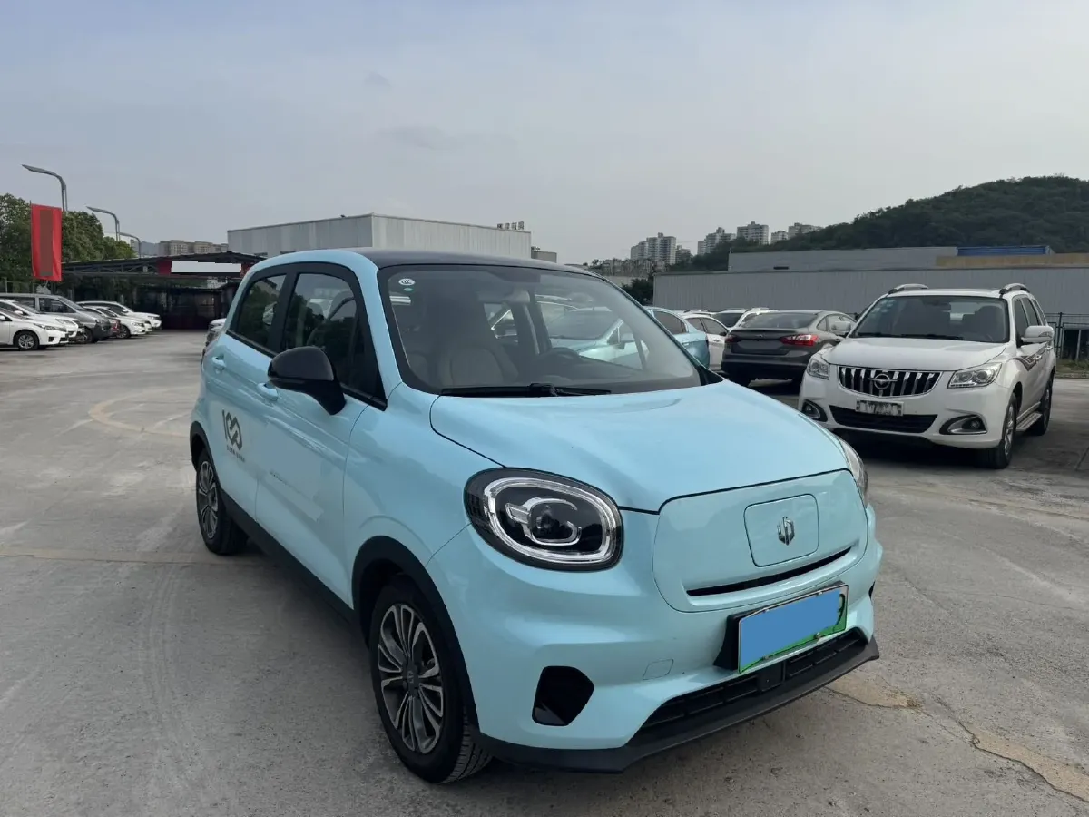 2025 Leapmotor T03 BEV 41.3KWH,autocango,china used car exporter,china ev exporter,chinese used car exporter,chinese used ev exporter