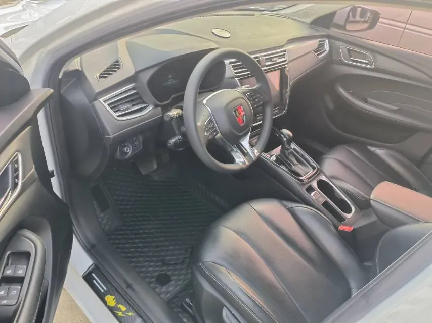 2020 Roewe i5 1.5L 120HP L4 CVT,autocango,china used car exporter,china ev exporter,chinese used car exporter,chinese used ev exporter