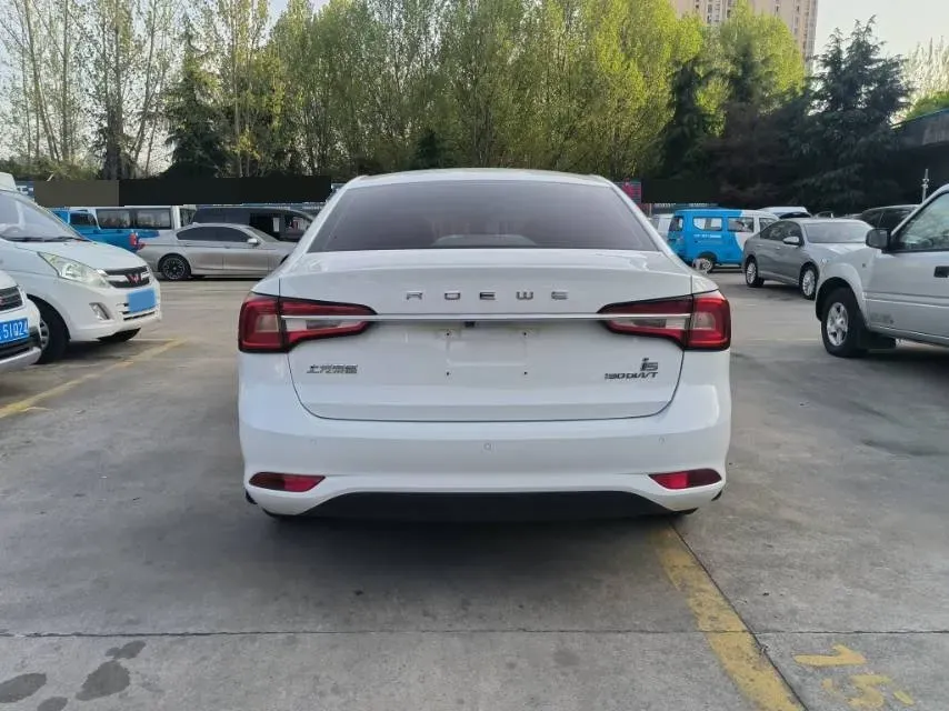 2020 Roewe i5 1.5L 120HP L4 CVT,autocango,china used car exporter,china ev exporter,chinese used car exporter,chinese used ev exporter