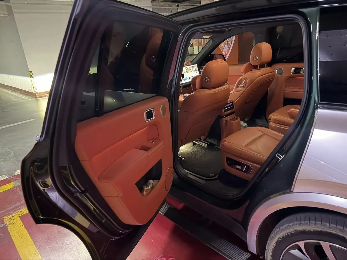 2022 Li L9 Range Extended 154HP REEV 42.6KWH,autocango,china used car exporter,china ev exporter,chinese used car exporter,chinese used ev exporter