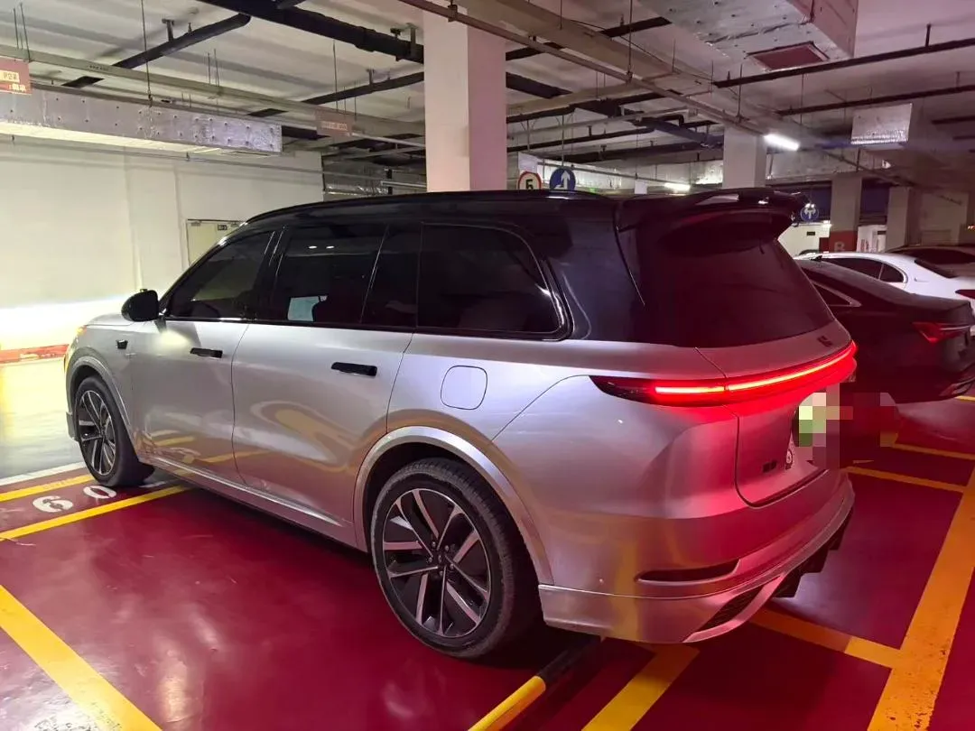 2022 Li L9 Range Extended 154HP REEV 42.6KWH,autocango,china used car exporter,china ev exporter,chinese used car exporter,chinese used ev exporter