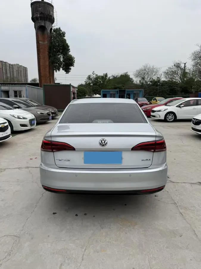 2019 MAXUS XinTu V80 2.5T 136HP L4 6MT,autocango,china used car exporter,china ev exporter,chinese used car exporter,chinese used ev exporter
