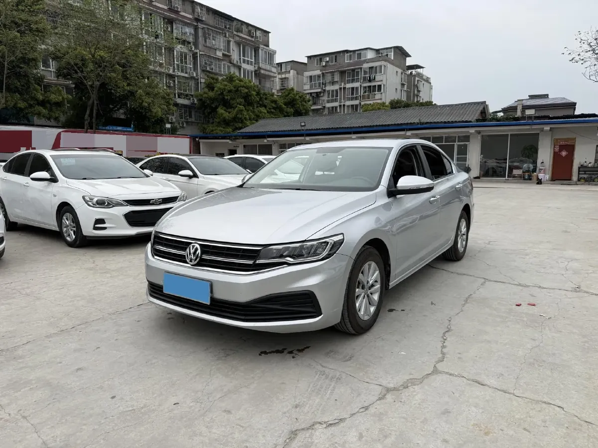 2019 MAXUS XinTu V80 2.5T 136HP L4 6MT,autocango,china used car exporter,china ev exporter,chinese used car exporter,chinese used ev exporter