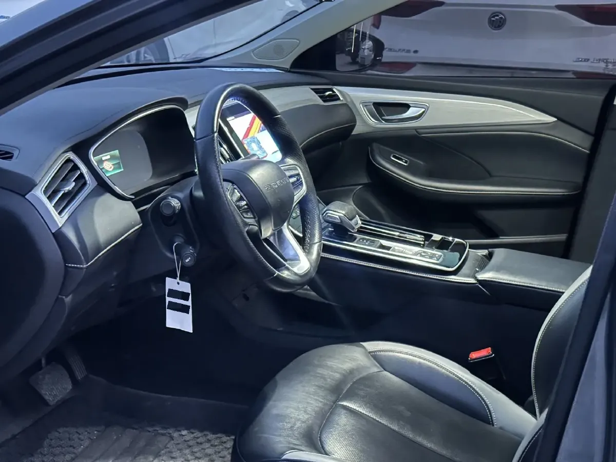 2020 Roewe i6 MAX 1.5T 169HP L4 AMT PHEV,autocango,china used car exporter,china ev exporter,chinese used car exporter,chinese used ev exporter