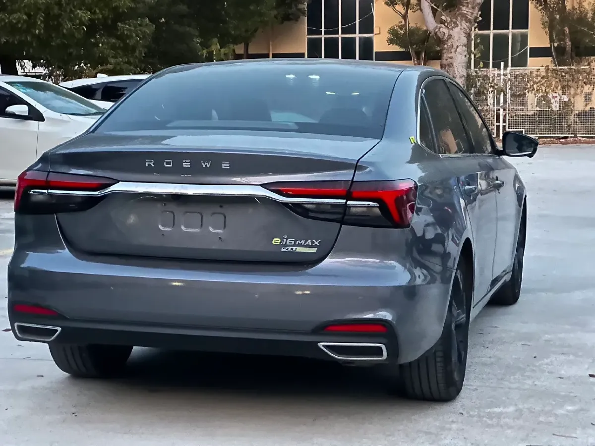2020 Roewe i6 MAX 1.5T 169HP L4 AMT PHEV,autocango,china used car exporter,china ev exporter,chinese used car exporter,chinese used ev exporter